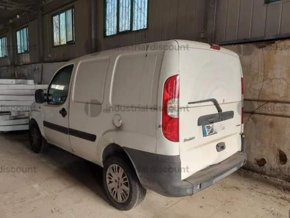 2#9698 Furgone Fiat Doblò