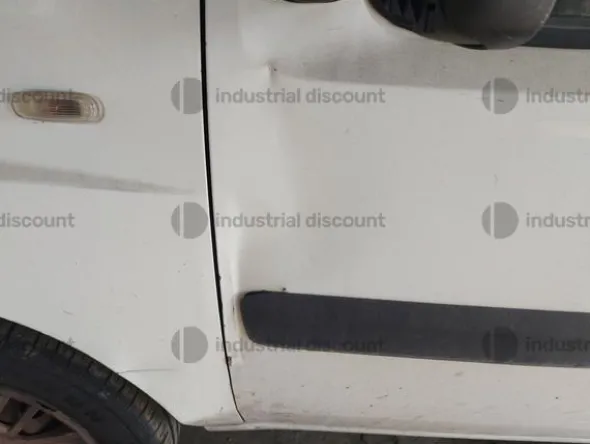 2#9698 Furgone Fiat Doblò