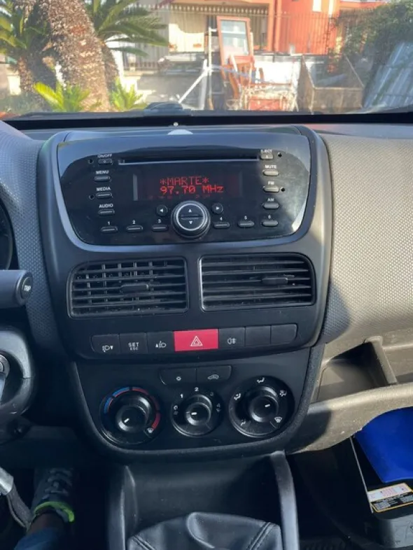 3#7393 Furgone Fiat Doblò