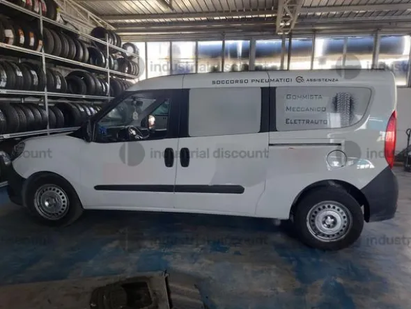 5#9643 Furgone Fiat Doblò