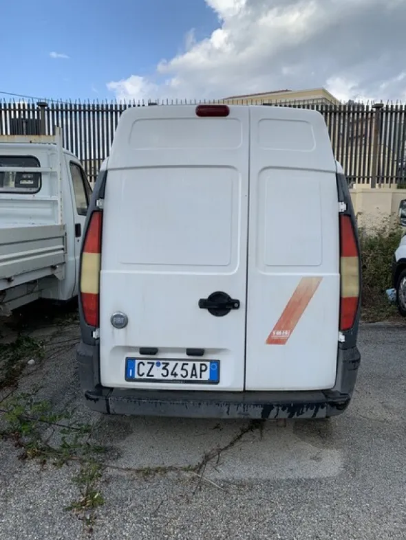 33#7001 Furgone Fiat Doblò Cargo
