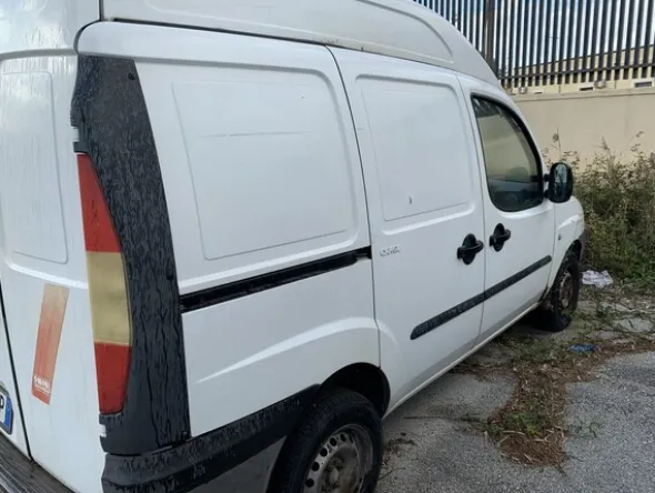 33#7001 Furgone Fiat Doblò Cargo