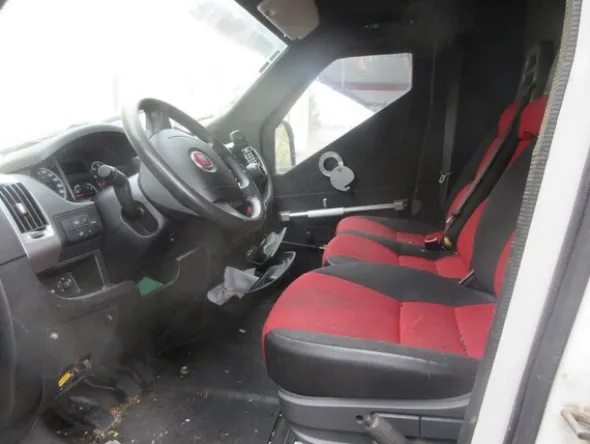 1#6806 Furgone Fiat 130 Multijet