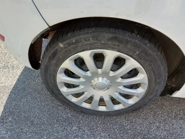 7#6393 Furgone Ford Fiesta