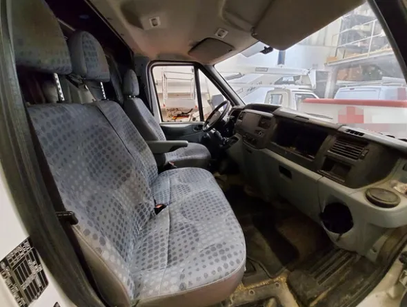 12#6186 Furgone Ford Transit