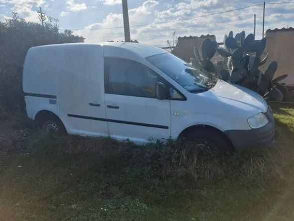 1#6945 Furgone isotermico Volkswagen Caddy e attrezzature da negozio