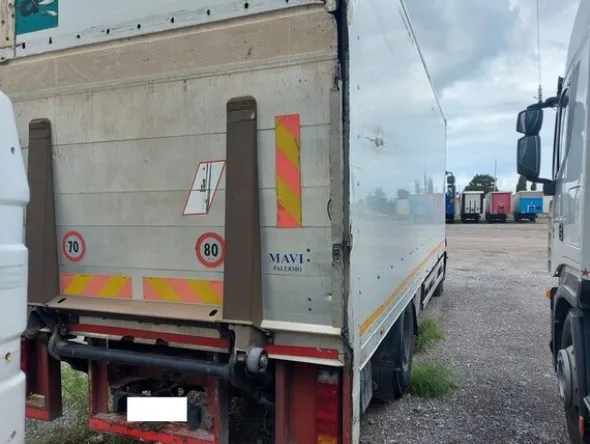 7#6778 Furgone Iveco