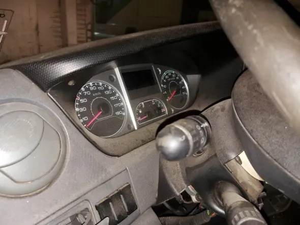 14#7725 Furgone Iveco
