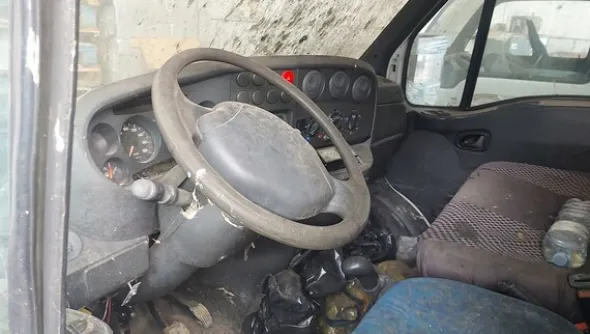 19#6815 Furgone Iveco