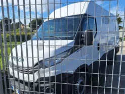 1#9966 Furgone Iveco