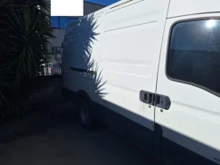 4#8339 Furgone Iveco Daily