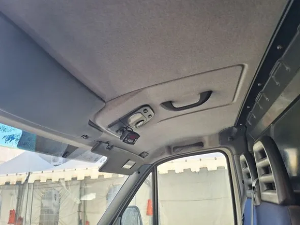 5#8339 Furgone Iveco Daily