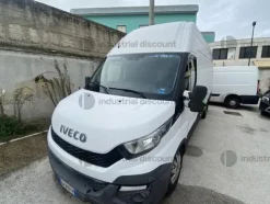 4#9748 Furgone Iveco Daily