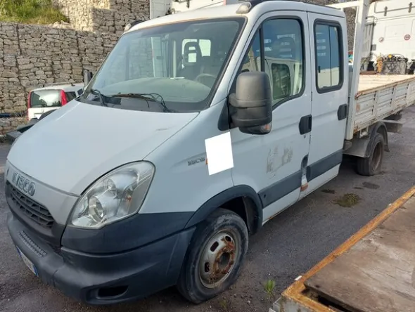 21#8017 Furgone Iveco Daily 35C15