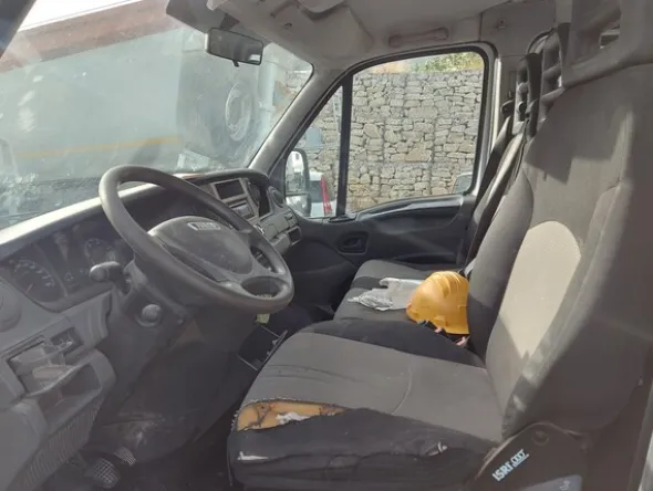 21#8017 Furgone Iveco Daily 35C15