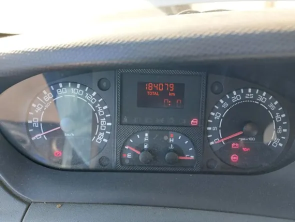 3#8158 Furgone Iveco Daily 35C12 2.3 HPI