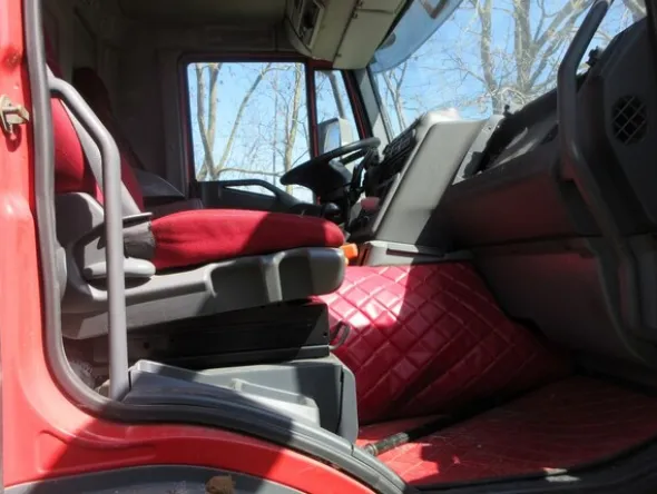 5#7070 Furgone Iveco Stralis