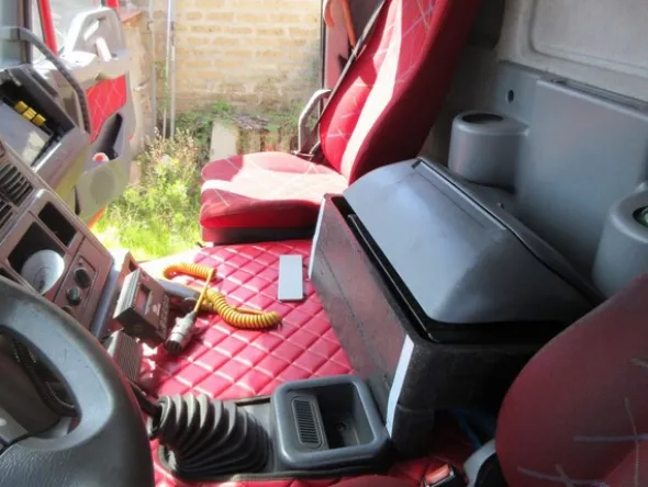 5#7070 Furgone Iveco Stralis