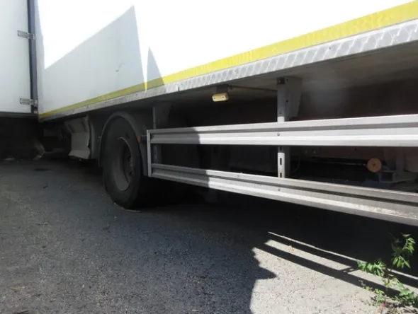 6#7070 Furgone Iveco Tector