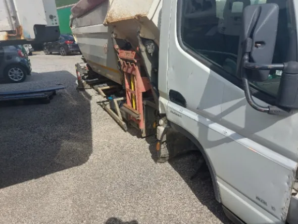 29#8394 Furgone Mitsubishi Fuso Canter