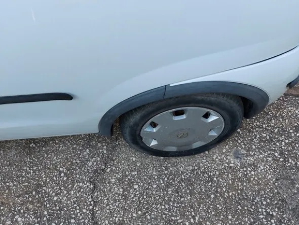 6#6577 Furgone Opel Corsa