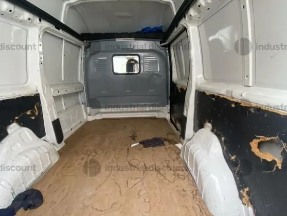 5#9748 Furgone Peugeot Expert