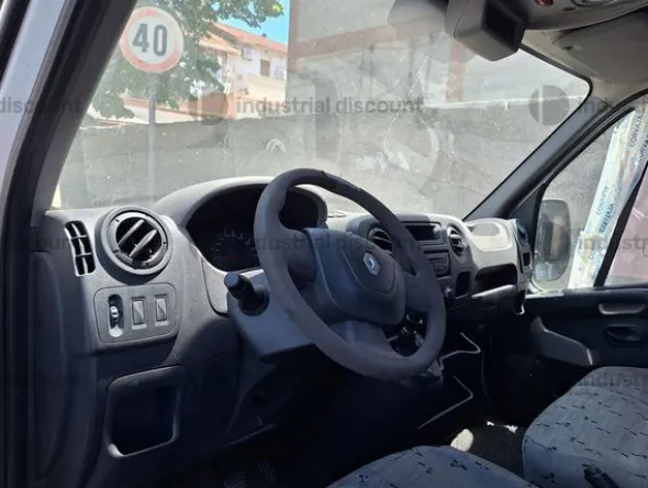 4#10104 Furgone Renault Master