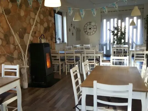 #25905 Garden Café: bar caffetteria e piccola ristorazione