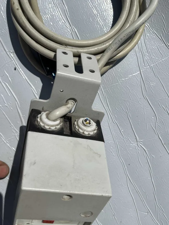 General Electric SFK0G Salvamotore macchine da cucire