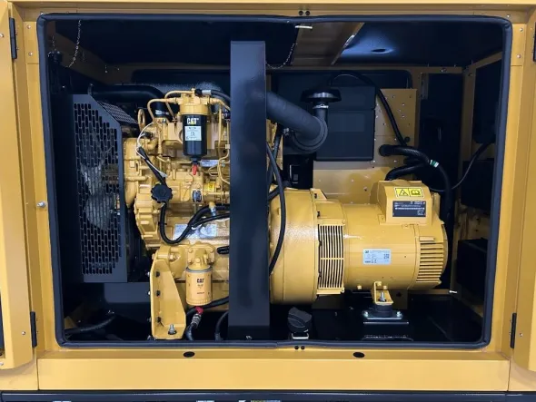 Generatore Caterpillar DE33E0