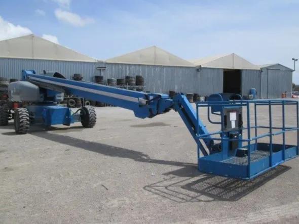 GENIE S-105 33m