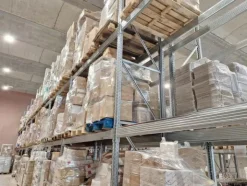 1#8653 Giacenze di imballaggi e packaging e prodotti alimentari