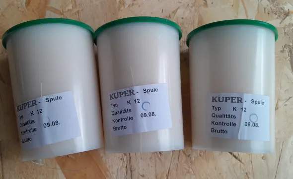 Giuntatrice Kuper a filo a caldo pre-collato Manuale