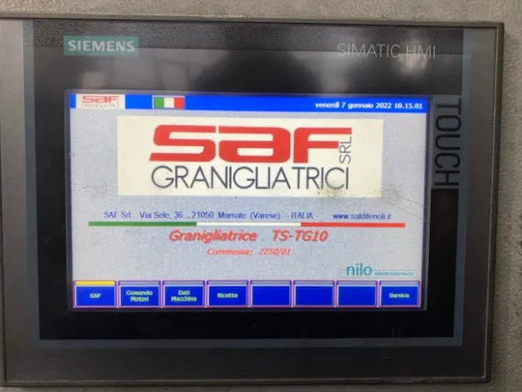 Granigliatrice - sabbiatrice a tappeto in gomma Tosca