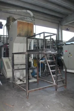 35#4006 Granulatore Tria 1000