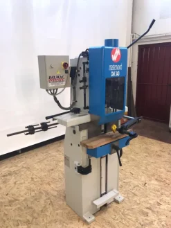GR898-1219Bedanatrice Masterwood