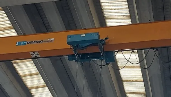 16#6222 Gru a ponte Demag
