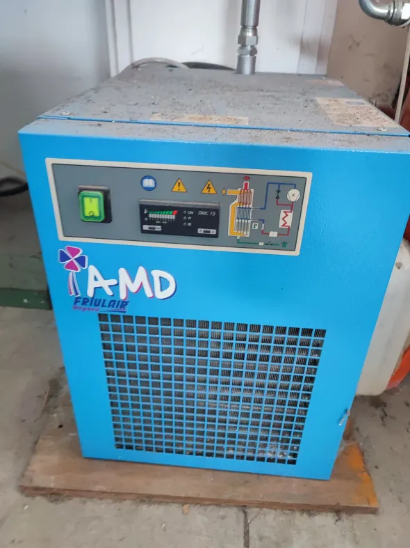 GRUPPO COMPRESSORE ARIA COMPRESSA
