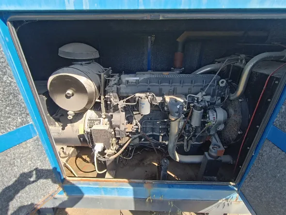 Gruppo elettrogeno Gtf 385kw così come nelle foto.