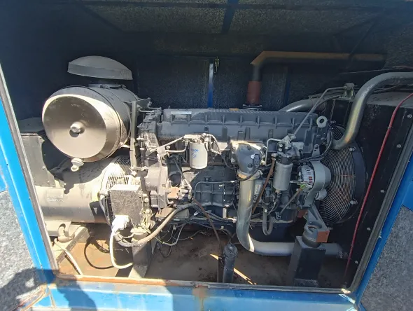 Gruppo elettrogeno Gtf 385kw così come nelle foto.