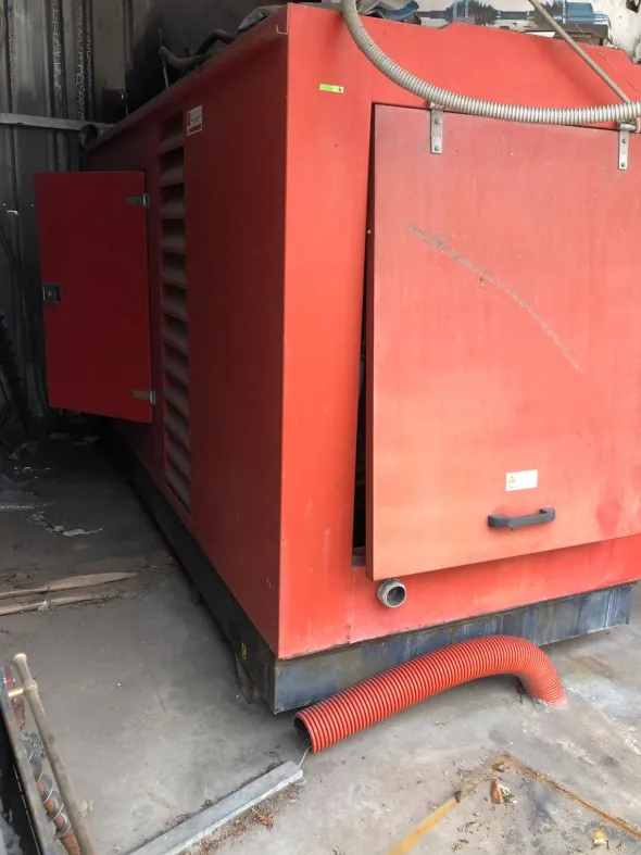 Gruppo elettrogeno usato – 180 kW – Marca PG
