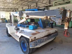 28#10158 Gru semovente Sard D90
