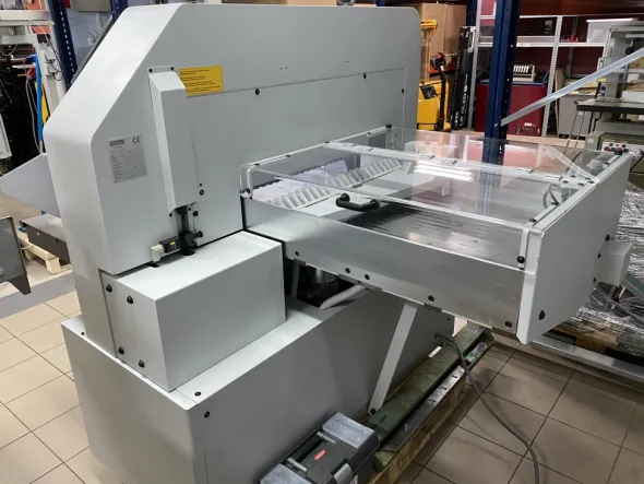 Guillotine Schneider Senator 78 E-line