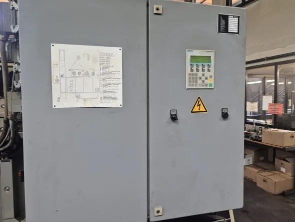 Heller MC 16 · 1998 - Centro di lavoro CNC usato