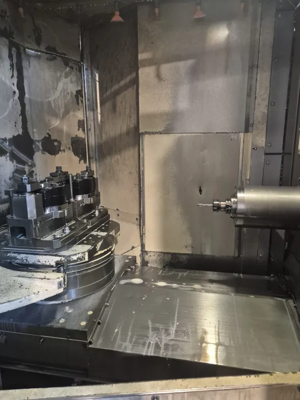 Heller MC 16 · 1998 - Centro di lavoro CNC usato