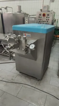 Homogenizer for milk APV Rannie 2000