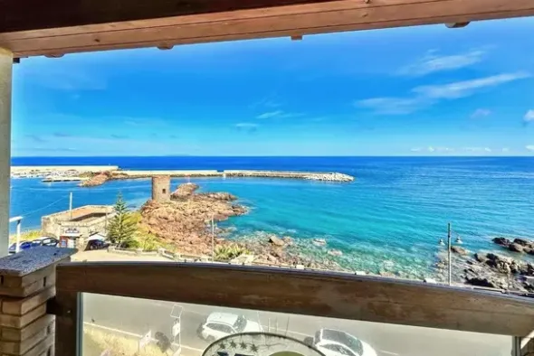 #2537180 Hotel attrezzato con ristorante vista mare