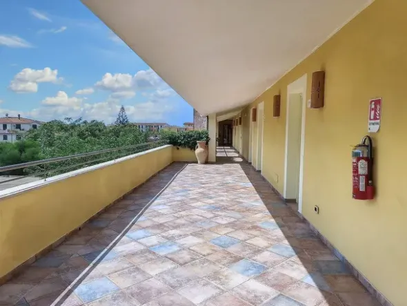 #24323 Hotel con arredi e dotazioni