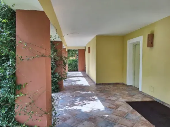 #24323 Hotel con arredi e dotazioni