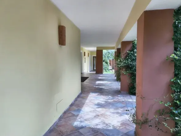 #24323 Hotel con arredi e dotazioni